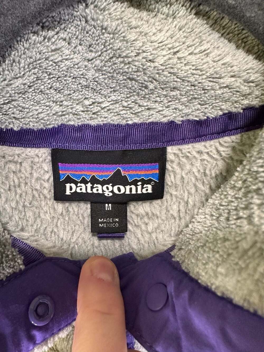 Patagonia Women's Snap-T Pullover Fleece Gray Purple Size M - Picture 3 of 5